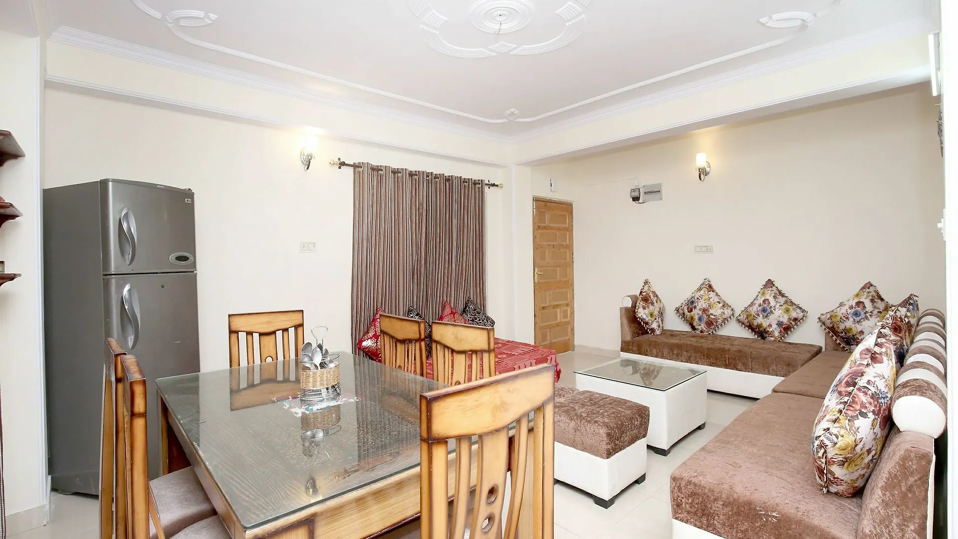 Apartment Oyo 13618 Home 2Bhk The Mystique Loft Tuttikandi Shimla