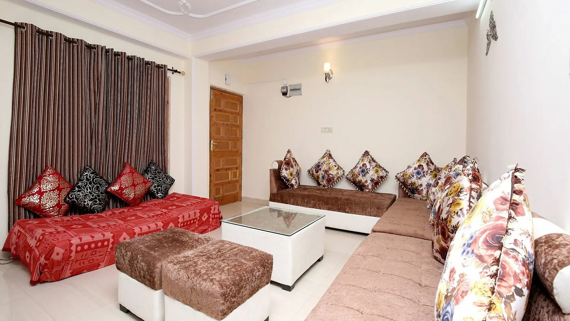 Oyo 13618 Home 2Bhk The Mystique Loft Tuttikandi Shimla